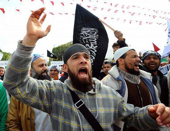 أبو عياض يهدد بإعلان الحرب على الحكومة التونسية