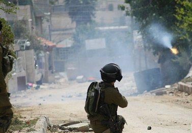 الفلسطينيون يحيون ذكرى النكبة الـ65