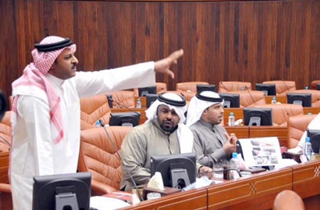 التميمي يحمّل الملك المسؤولية عن دماء الشعب..وعبدالعال يطالب رئيس الوزراء بالاستقالة