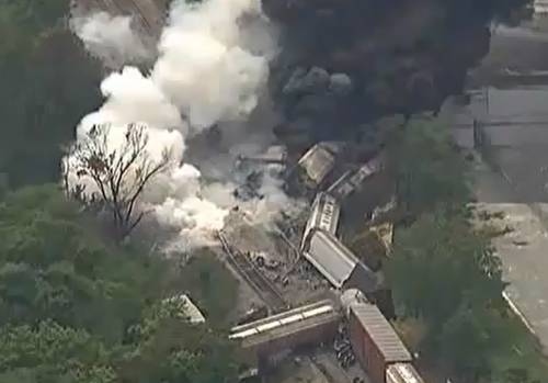 حادث قطار محمل بمواد كيماوية في ولاية ميرلاند الأميركية 