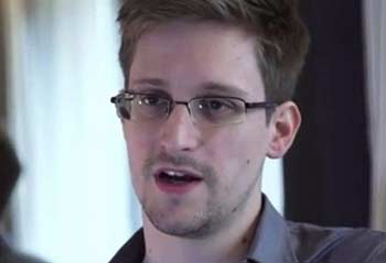 عريضة تطالب بالعفو عن كاشف برنامج المراقبة في وكالة الامن القومي الامريكي