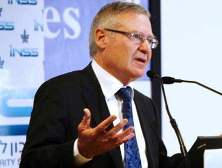 يدلين: رحيل بشار الاسد يضمن تغيير وضع الجبهة الشمالية والمحور الراديكالي