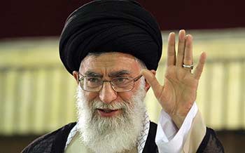 الامام الخامنئي للايرانيين: للمشاركة في الانتخابات