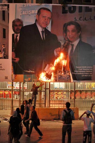 تركيا تنتفض على أردوغان  ودعوات إلى مسيرات جديدة 