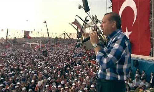 تركيا: أردوغان يحشد.. والمعارضة تصعّد