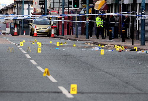 توقيف رجل في بريطانيا على خلفية انفجار قنبلة قرب مسجد