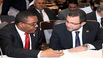 رئيس الوزراء المصري مع نظيره الاثيوبي مرسي: من ضحالة الرؤية إلى الكارثة السياسية