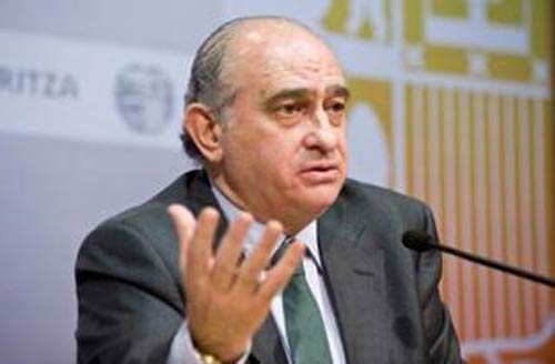 اسبانيا تعتقل 5 تونسيين بتهمة &rsquo;الدفاع عن الارهاب&rsquo;