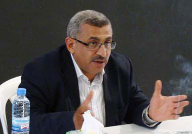 اسامة سعد اسامة سعد لـ’العهد’: على الدولة اللبنانية العمل على إنهاء التفلت الأمني