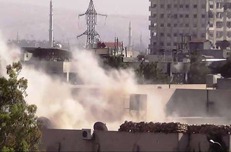 استهداف مطار دمشق الدولي بقذائف الجماعات المسلحة استهداف محيط مطار دمشق الدولي بقذائف هاون