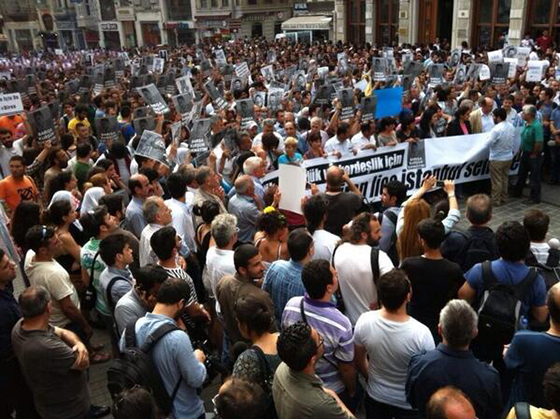 تجدد التظاهرات في انقرة واسطنبول 