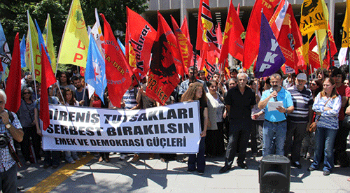 استمرار الاعتقالات في تركيا على خلفية أحداث حديقة جيزي 