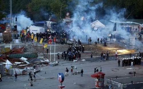 تركيا: أردوغان يحشد.. والمعارضة تصعّد