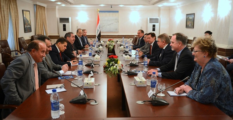 مؤشرات على قرب إخراج العراق من الفصل السابع