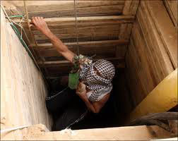 مصادر اسرائيلية: حماس ستحافظ على الهدوء في غزة رغم اغلاق الانفاق في رفح