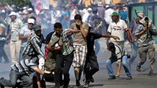 مواجهات بين أنصار مرسي والجيش المصري