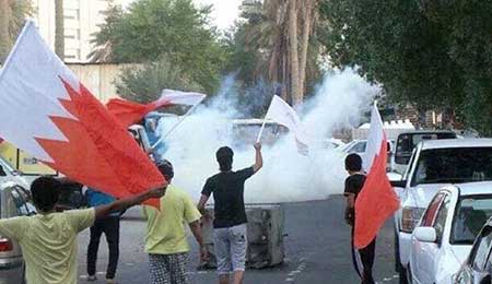 قوات النظام تفرق عدداً من المسيرات في البحرين