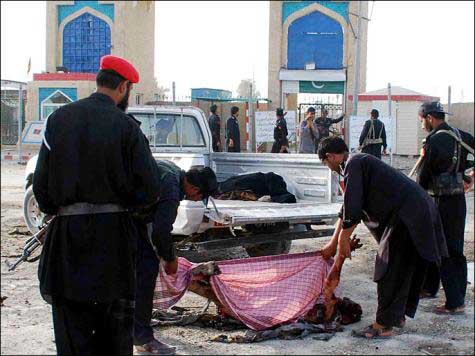 مقتل تسعة وإصابة العشرات بباكستان 