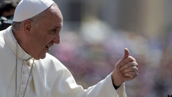 فرنسيس الأول الى البرازيل