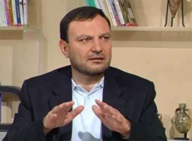 أبو زينب: التفاهم بين حزب الله و&rsquo;الوطني الحر&rsquo; متين وعميق
