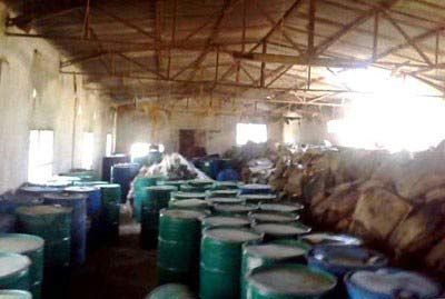 المواد الكيميائية الخطيرة المضبوطة في بانياس الجيش يحرز المزيد من التقدم في دمشق وريفها