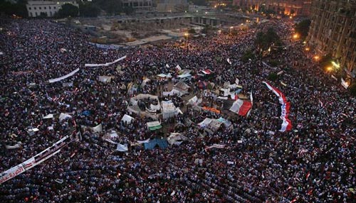 الإخوان يدعون لـ&rsquo;انتفاضة&rsquo; ضد جيش مصر 
