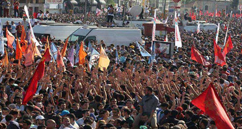 متظاهرو تقسيم التركية يعودون الى الميدان