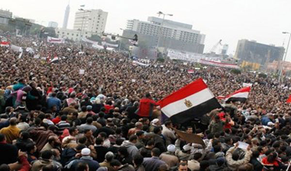 أزمة مصر تمتحن موضوعية الفضائيات الاخبارية العربية