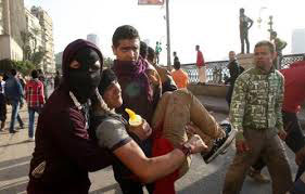 يديعوت أحرونوت: التقديرات الإسرائيلية تشير إلى أن مصر تتجه إلى صراع داخلي طويل