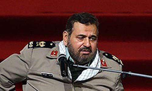 قادة عسكريين ايرانيين يحذرون من العدوان على سوريا