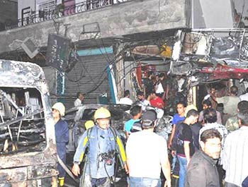 شهداء وجرحى في انفجار سيارة مفخخة في قطنا بريف دمشق