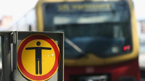 &rsquo;القاعدة&rsquo; تخطط لهجمات جديدة على شبكات القطار في اوروبا