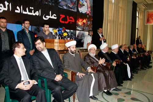 حشود رسمية معزية بتفجيري الرويس وطرابلس
