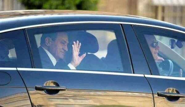 القضاء المصري يفرج عن مبارك