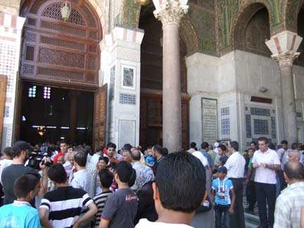 السوريون يحيون يوم القدس العالمي