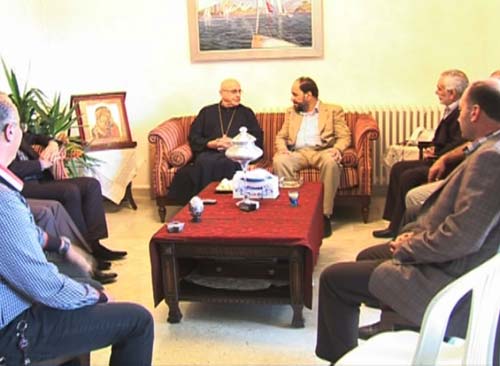 وفد من قيادة حزب الله في البقاع يزور المطران درويش 