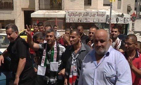 مئات الصهاينة يقتحمون قبر النبي يوسف (ع) بنابلس لأداء &rsquo;طقوس تلمودية&rsquo;