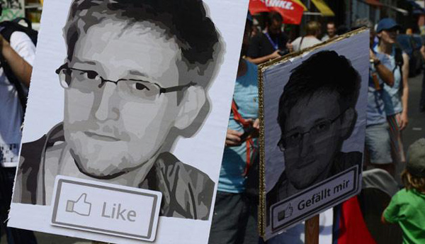 محام: منح سنودن اللجوء قرار إنساني