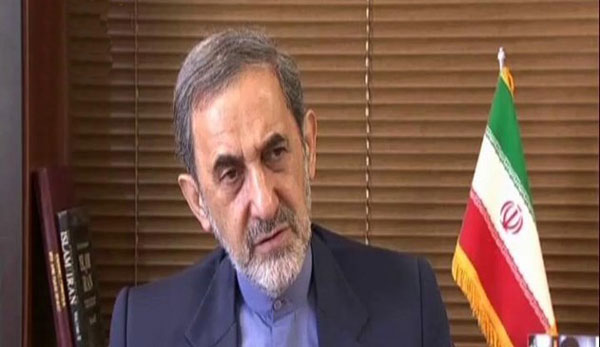 ولايتي: الإمام الخامنئي يرى أن المفاوضات مع الغرب ستحقق تقدماً