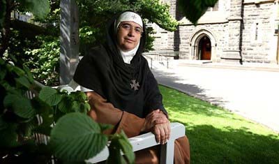 الأم أغنيس: أطفال &rsquo;مجزرة الغوطة&rsquo; ما زالوا أحياء