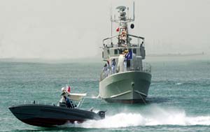 تمرين مشترك للبحرية السعودية والبحرينية