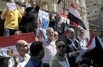 رفض مصري بارز لتوجيه ضربة إلى سوريا الاوضاع الداخلية تعزل مصر عن لعب دورها الاقليمي