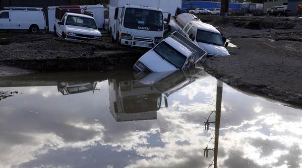 أميركا: مقتل 8 وفقدان المئات واجلاء 11 الفاً في فيضانات كولورادو