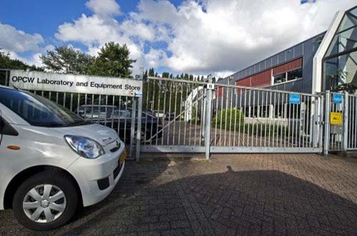 دمشق تودّع محققي الكيماوي وتستقبل خبراء التفكيك