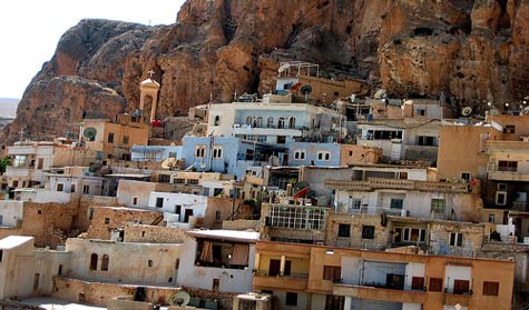 رئيسة دير مارتقلا: معلولا أيقونة الشرق.. بلدة أشباح