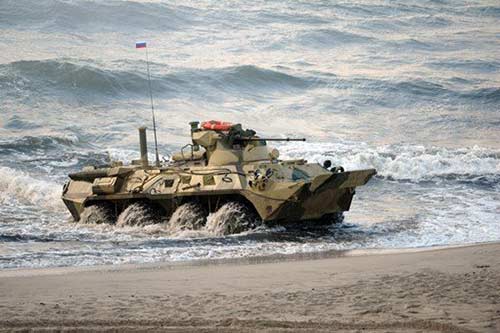 روسيا تعلن عن إجراء مناورات استراتيجية كبيرة النطاق في الشرق الأقصى عام 2014