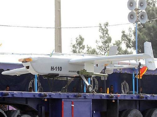 الحرس الثوري الايراني يختبر بنجاح أحدث طائرة بدون طيار قتالية الحرس الثوري الايراني يختبر بنجاح أحدث طائرة بدون طيار قتالية