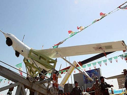 إيران تزيح الستار عن أحدث طائرة بدون طيار محلية الصنع