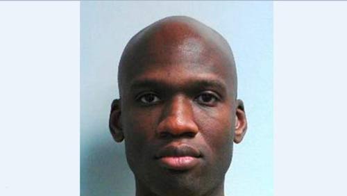 منفذ هجوم واشنطن.. مجند سابق بالبحرية الأميركية