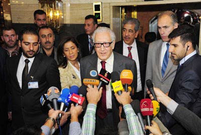 المعلم للابراهيمي: الشعب السوري وحده من يختار قيادته 